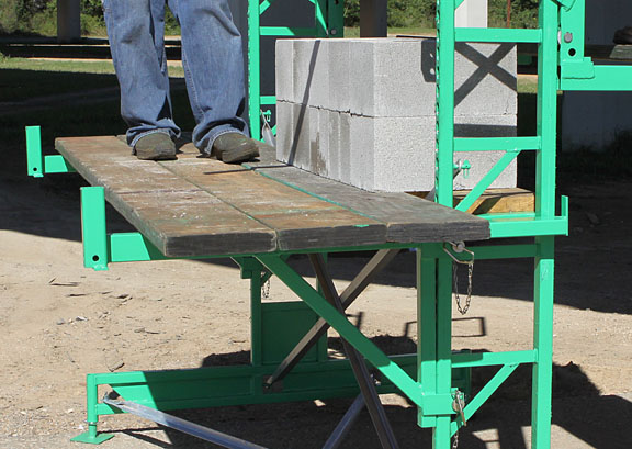Work horse scaffolding laborer bracket walk boards